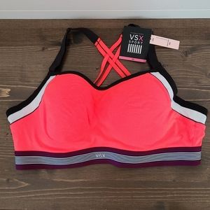 NWT Victoria's Secret Angel Sports Bra 38C